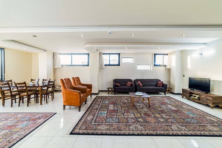 سه خوابه چهارباغ عباسی واحد ۷