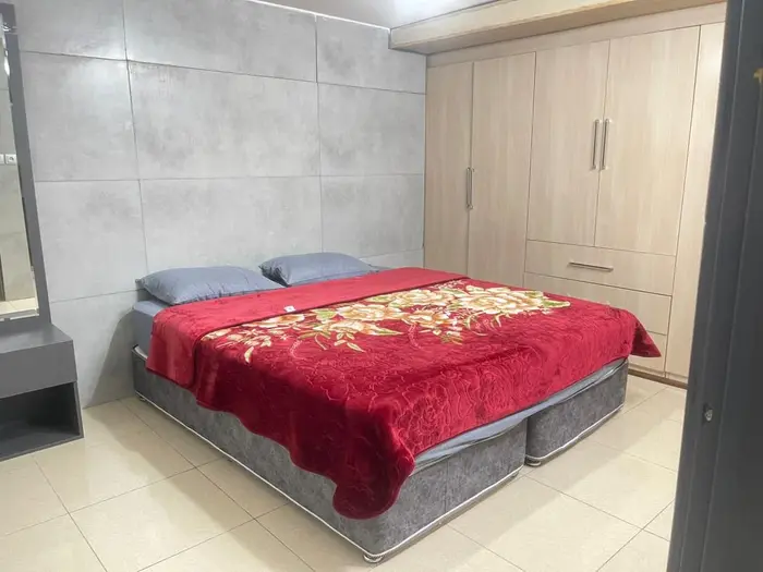 آپارتمان یک خواب سی وسه پل واحد ۱