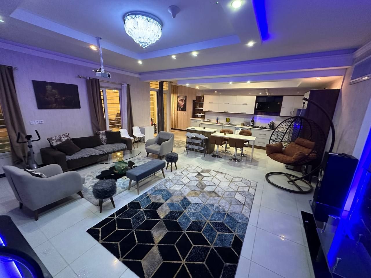 ویلا دوخوابه استخردار آبگرم رستا ۲