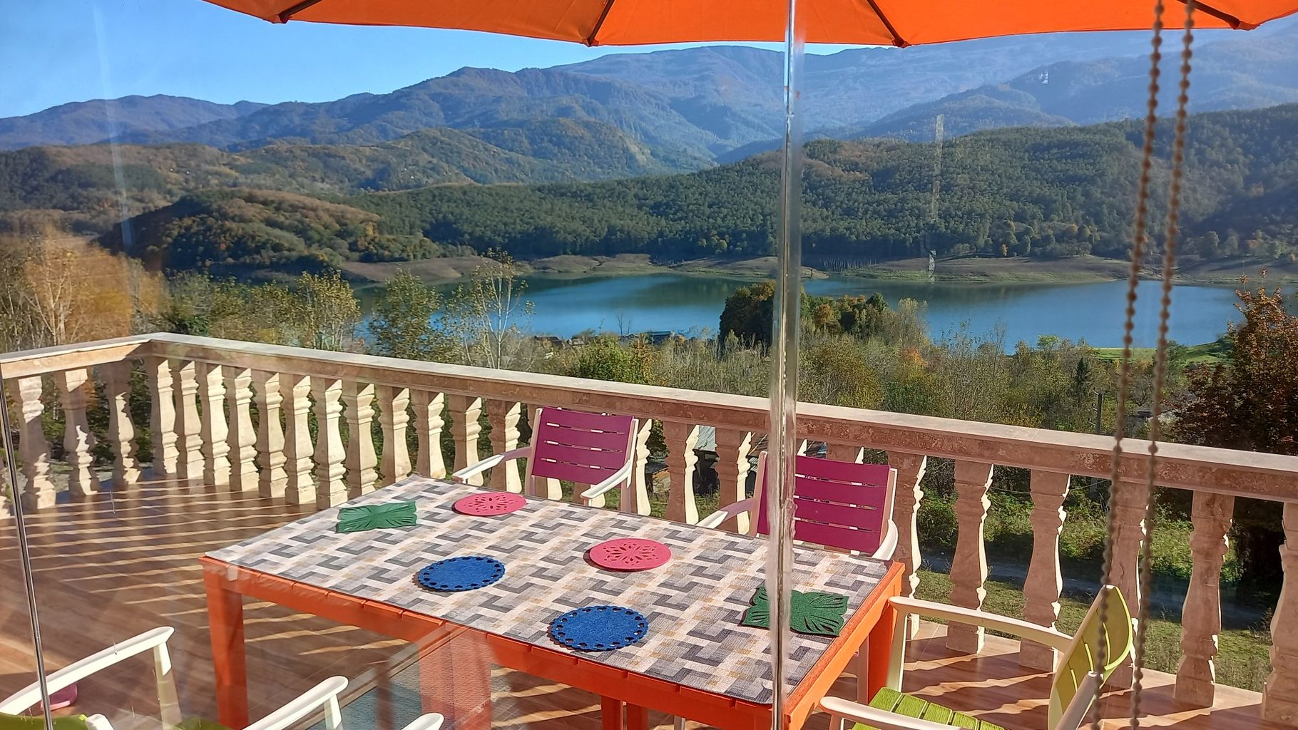 دوخوابه سوئیسی استخردار لفور