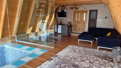 کلبه دوخوابه سوئیسی استخردار لفور