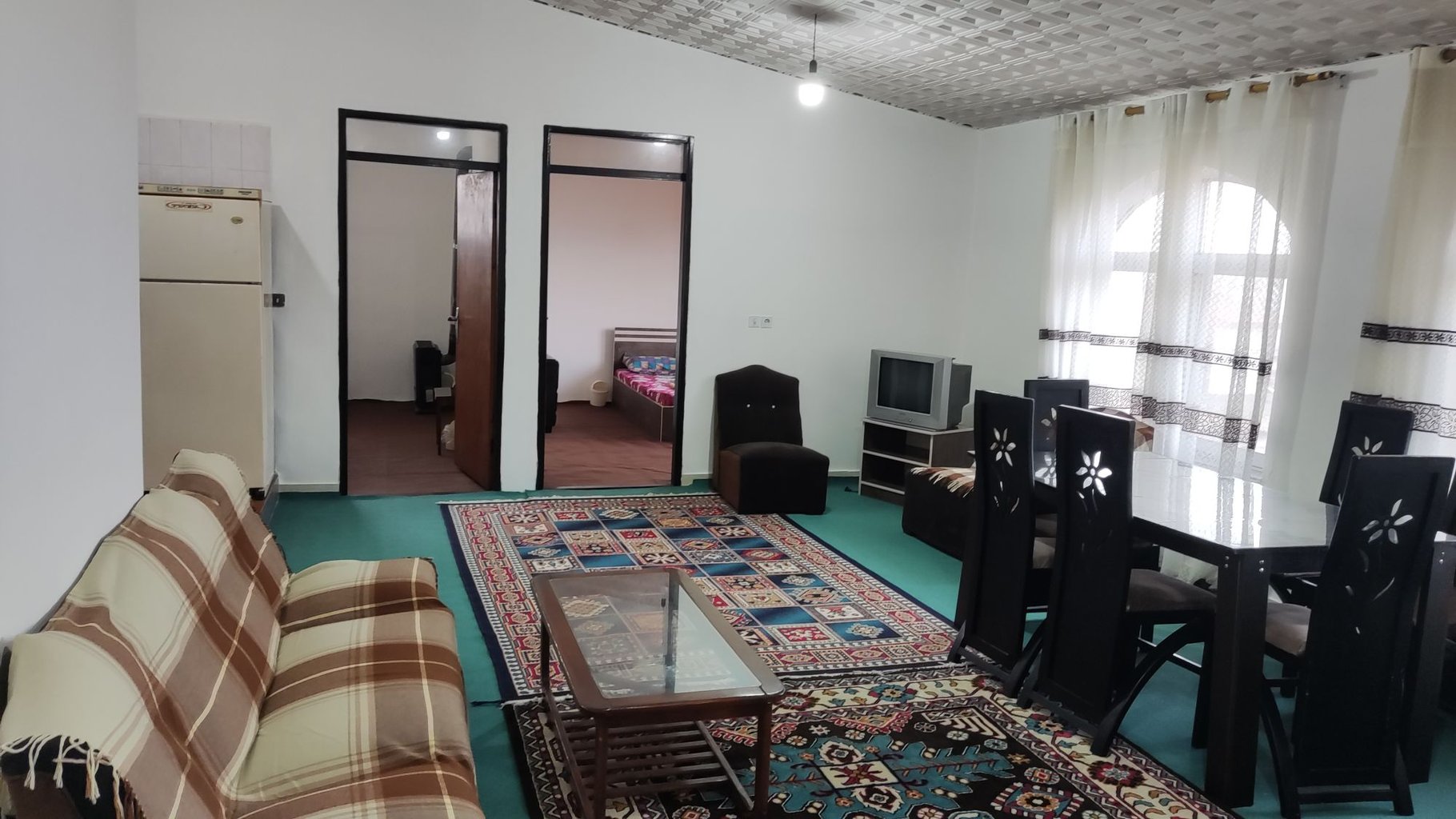 آپارتمان دوخوابه ساحلی شیرود 2 - پذیرایی