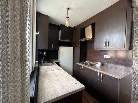 آپارتمان دوخوابه جانا ۴