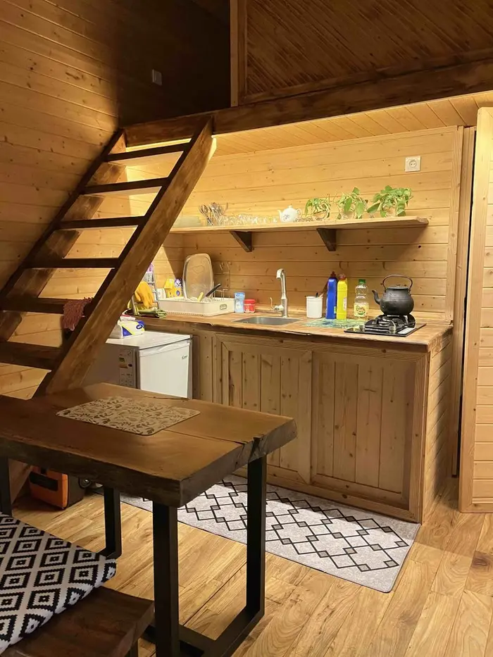 کلبه یک خوابه باغ گرینلند 2 - آشپزخانه