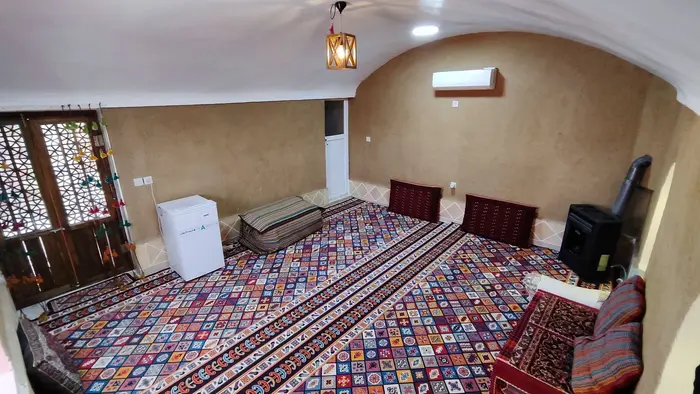 اقامتگاه سنتی آقا میرزا - واحد ۱