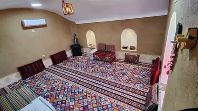 اقامتگاه سنتی آقا میرزا - واحد ۲