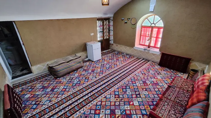 اقامتگاه سنتی آقا میرزا - واحد ۱