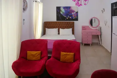 سوئیت فلت هراز واحد ۱