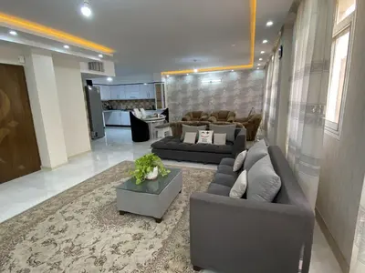 آپارتمان دوخوابه دیپلماتیک هشت بهشت