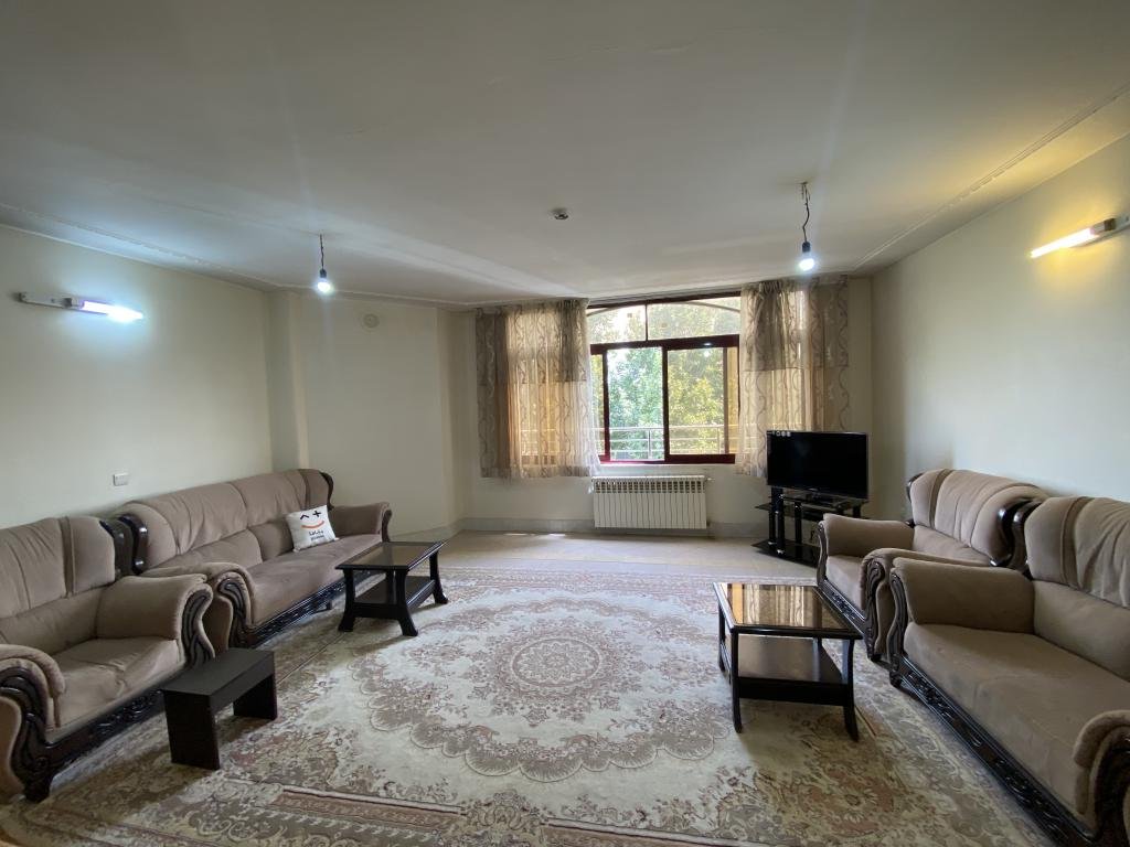 آپارتمان دوخوابه ارکان واحد 10 - سی و سه پل