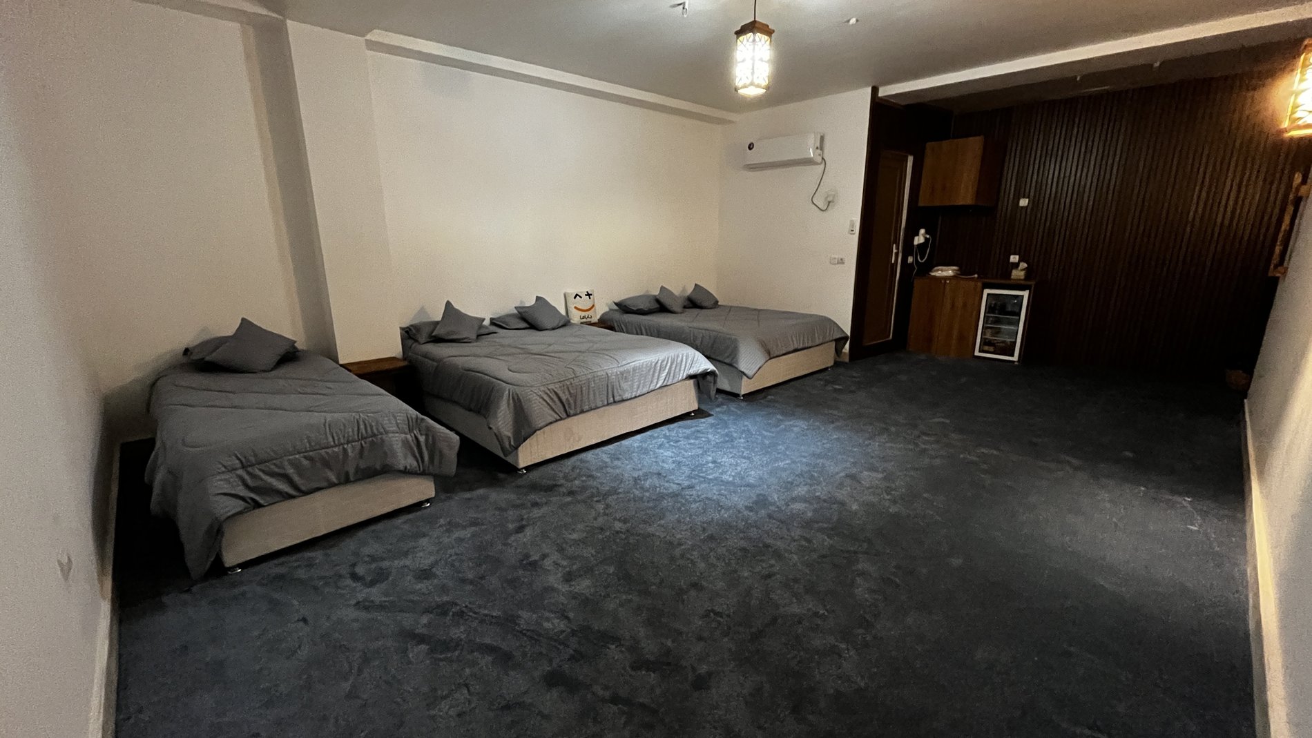 مجتمع اقامتگاهی دال - واحد پنج تخته 206