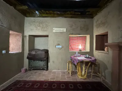 بومگردی آشیانه عقاب - واحد خورشید