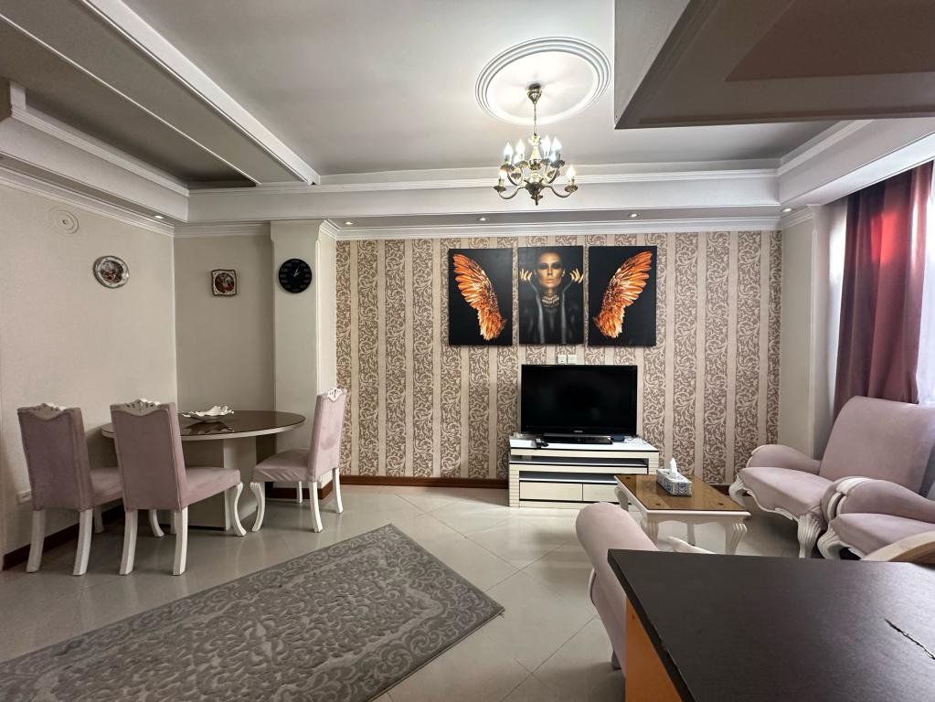 آپارتمان یک خوابه همیلا پونک 1