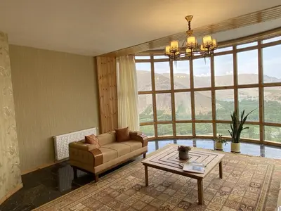 آپارتمان یک خوابه تاج محل زاینده رود 2