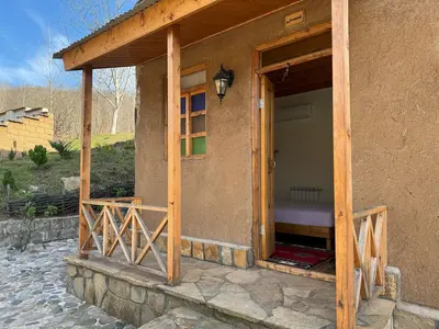 بومگردی سرای بابا شیخ علی - واحد شمعدانی