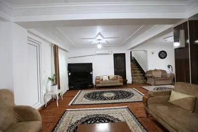 ویلا سه خوابه جنگلی لاله وشمه سرا