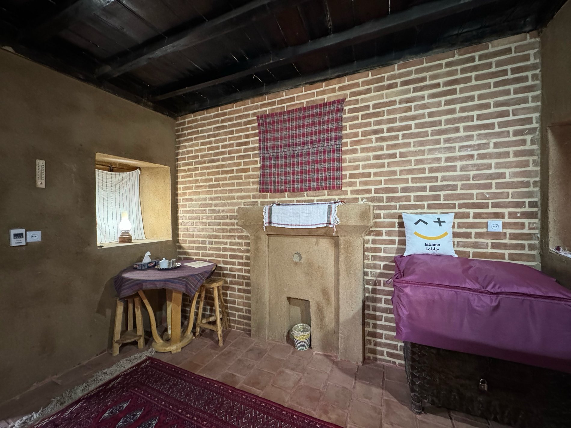 بوم گردی آشیانه عقاب - واحد زادگاه