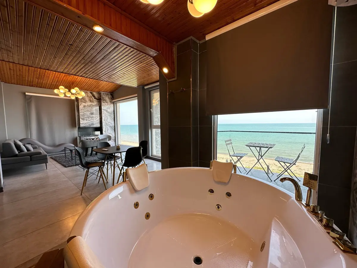 آپارتمان یک خوابه روماک 17