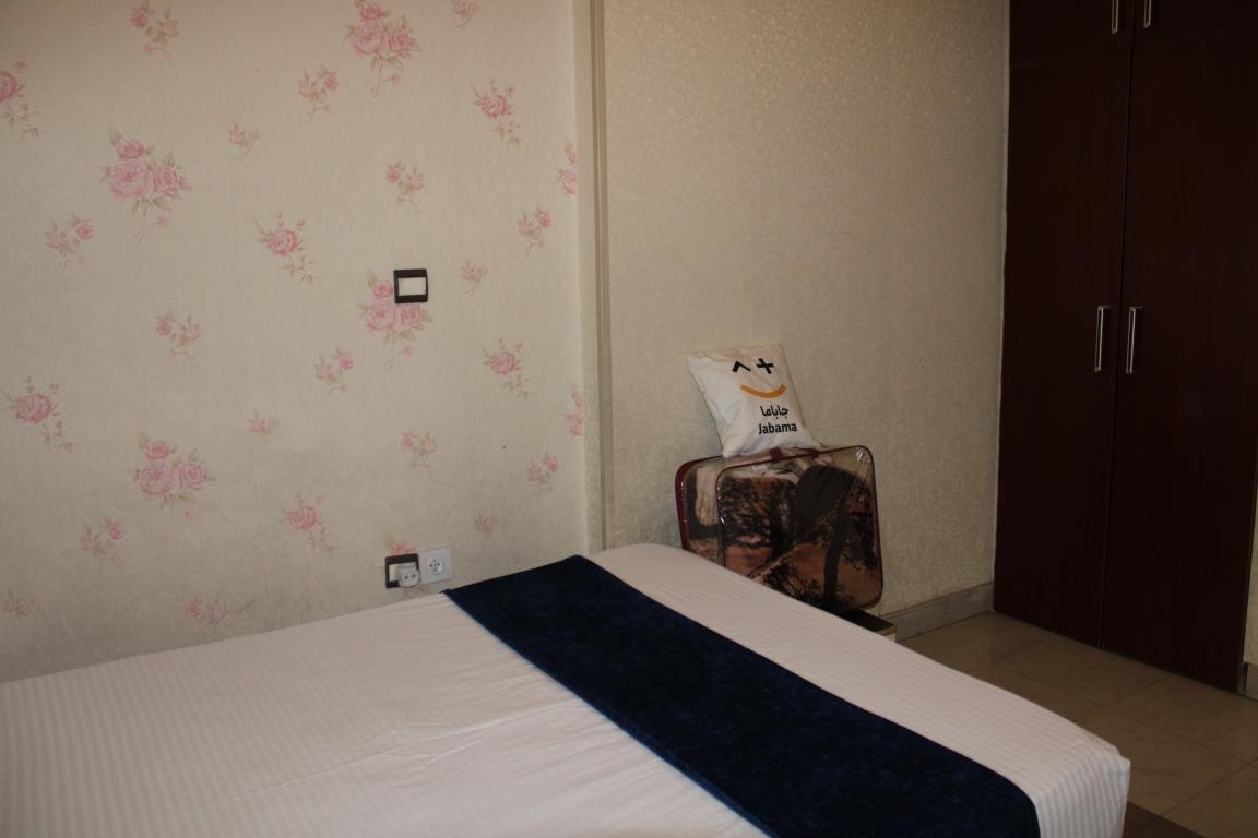 یک خوابه ادمان واحد ۲۰۳