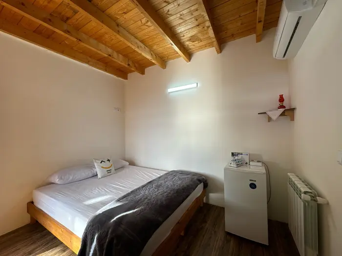 بوم گردی سرای بابا شیخ علی - واحد شقایق