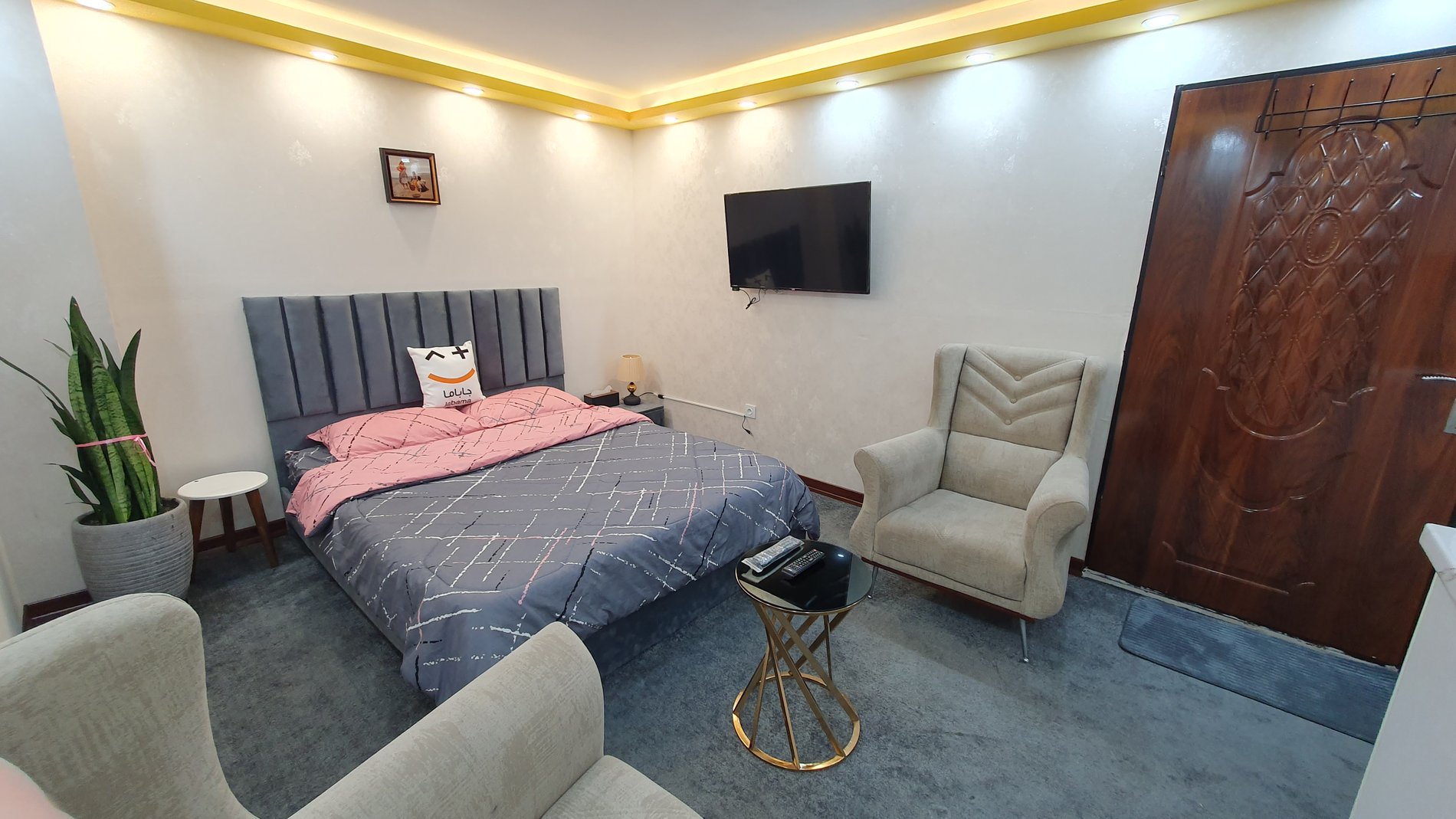 سوئیت فلت لوکس فردوس 9