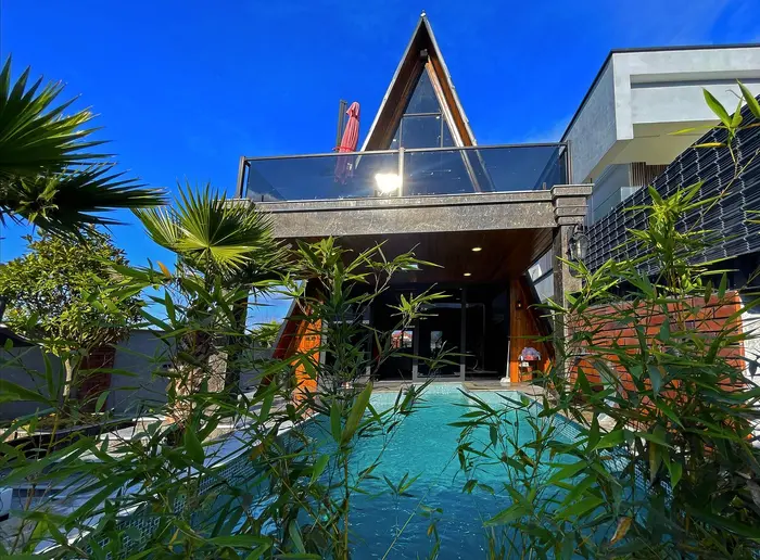 کلبه دوخوابه استخردار آبگرم پالما