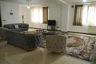 آپارتمان چهارخوابه هجرت - واحد 201