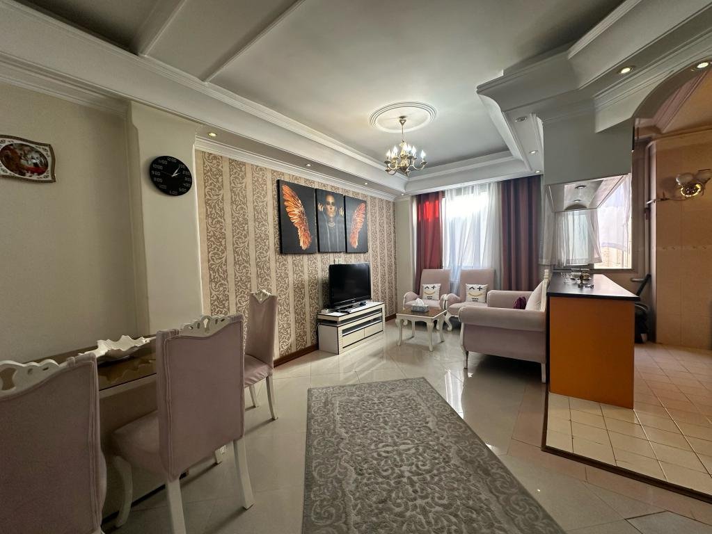 آپارتمان یک خوابه همیلا پونک ۱