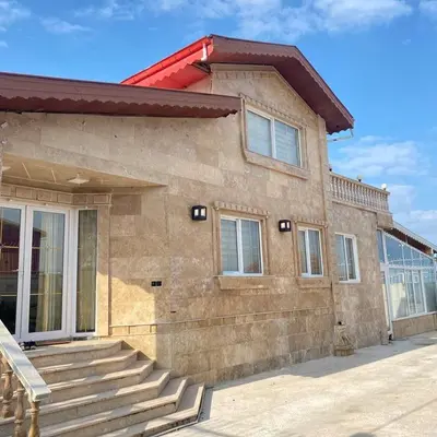 ویلا سه خوابه ساحلی استخردار آبگرم عرفان