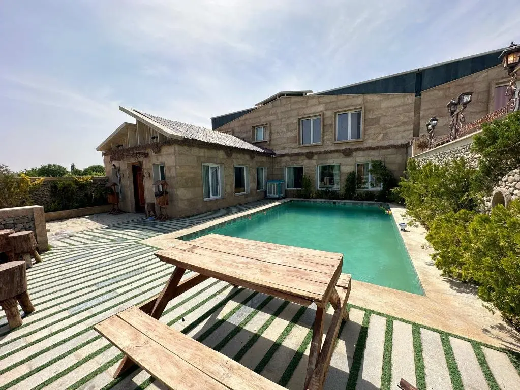 سه خوابه استخردار آبگرم کامران