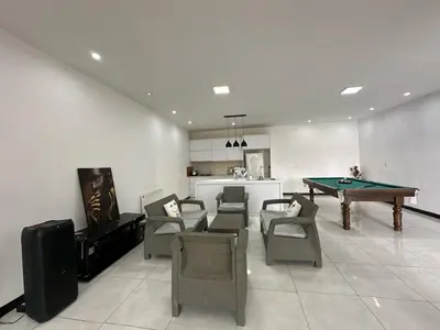 ویلا دوخوابه استخردار آبگرم آرتین