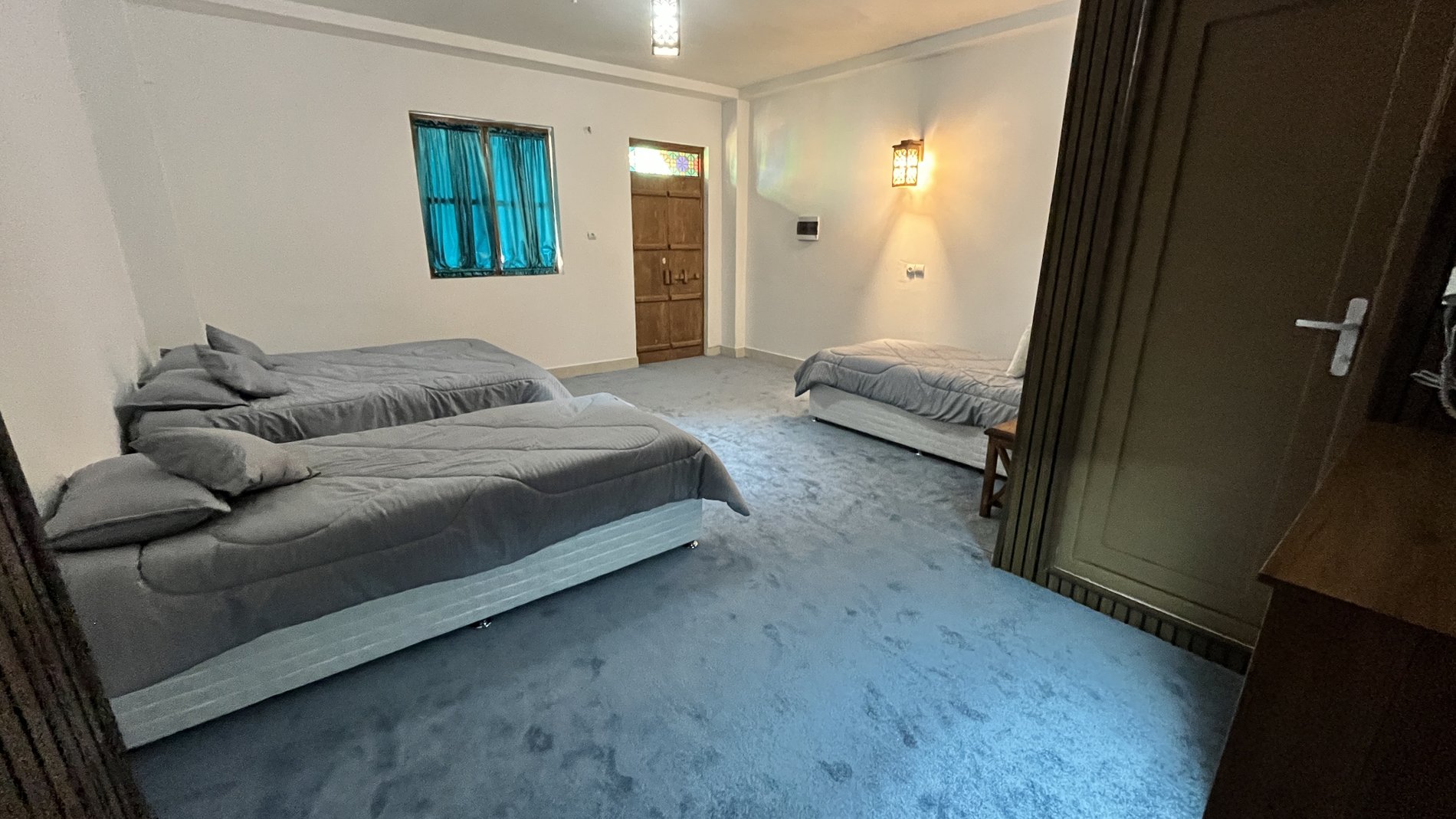 دال - واحد چهارتخته 204