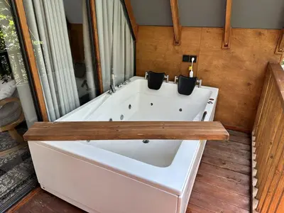 کلبه بامبو - واحد 4