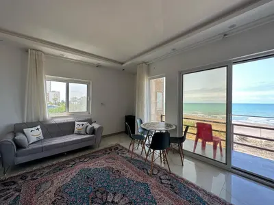 آپارتمان دوخوابه ساحلی دریائی 12