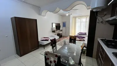 مسافرخانه محسن - واحد پنج تخته 206