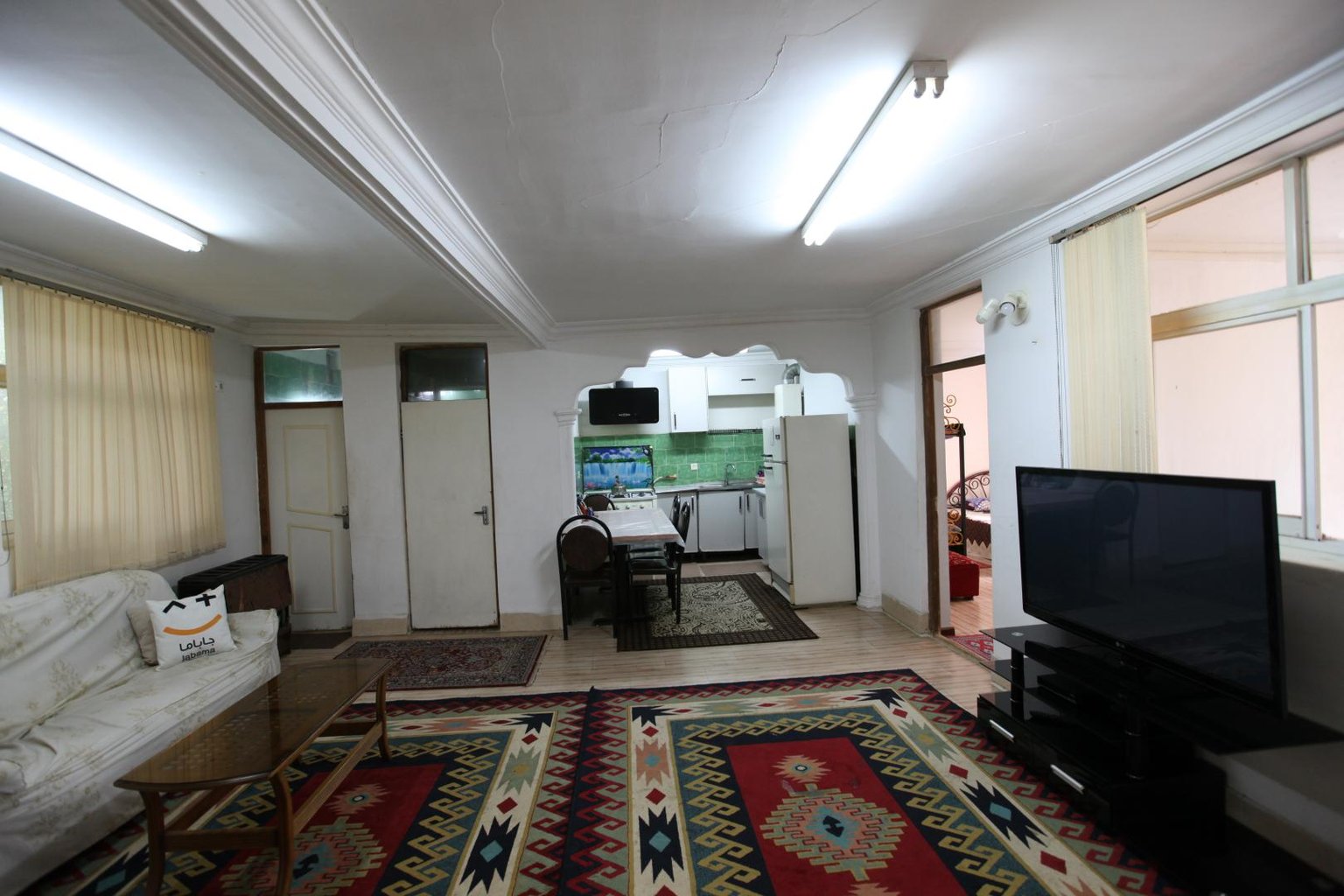 سه خوابه چوبی بومیت