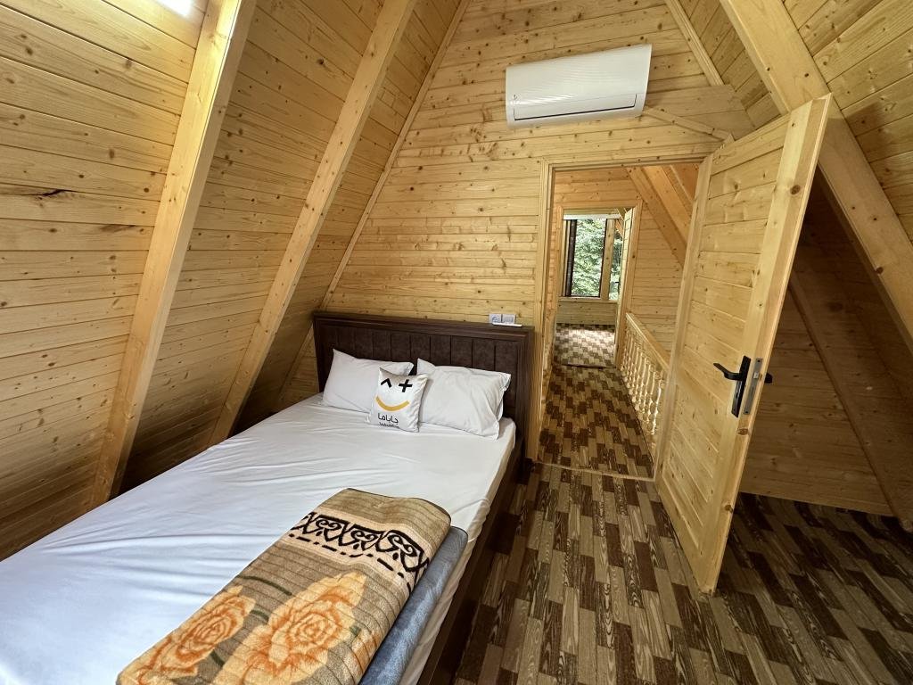 دوخوابه جکوزی دار سوئیسی ماه لفور