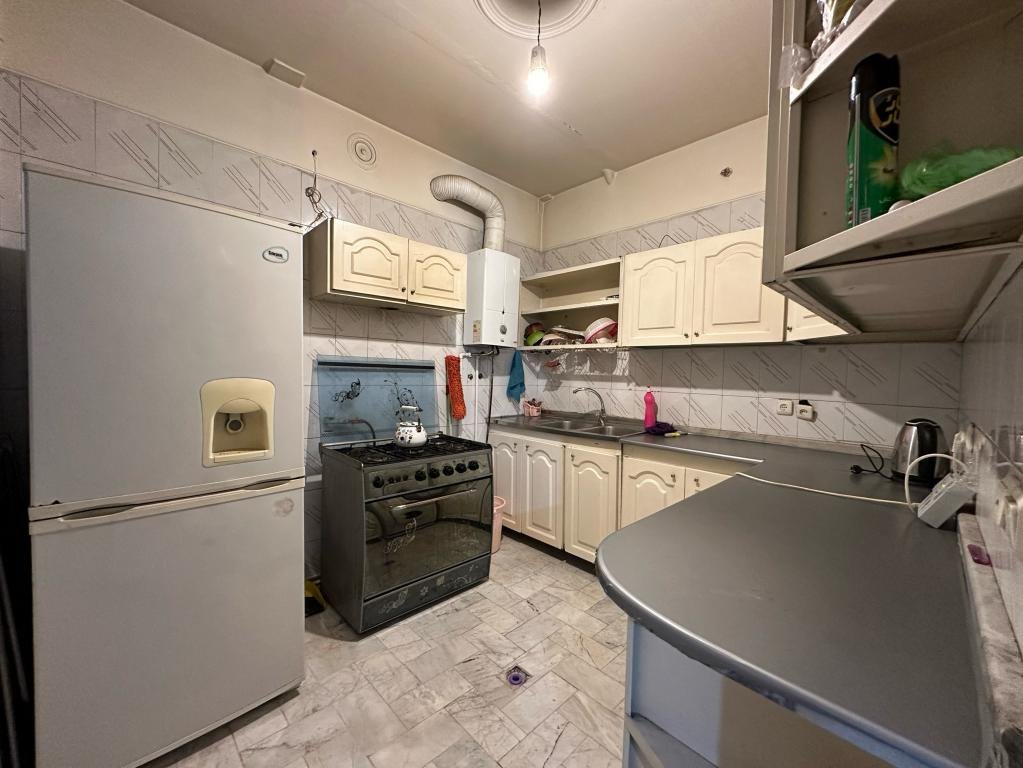 یک خوابه سبز ۲ جمهوری