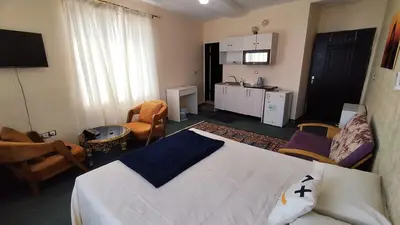 مجتمع اقامتی تیران - واحد 303