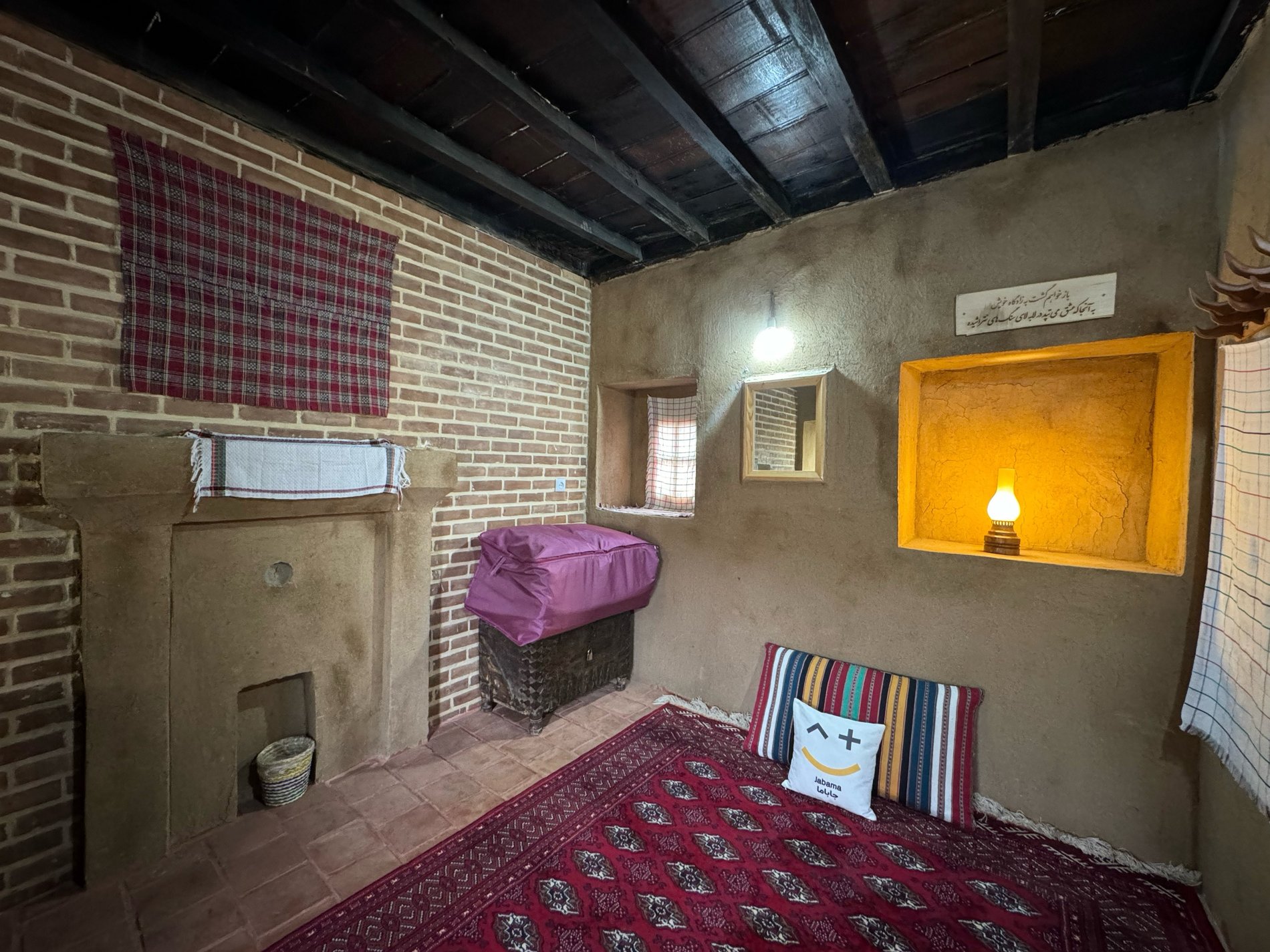 آشیانه عقاب - واحد زادگاه