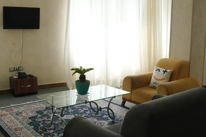 آپارتمان یک خوابه تیران واحد ۴۰۲