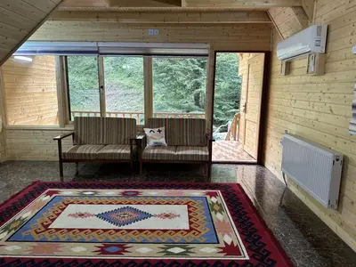 کلبه دوخوابه جکوزی دار سوئیسی ماه لفور