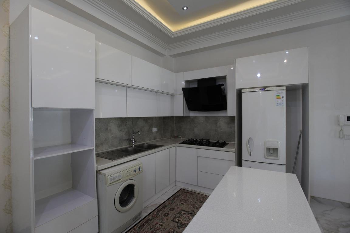 سه خوابه استخردار شادو