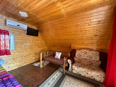 کلبه یک خوابه چوبی اتر