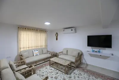 ویلا یک خوابه استخردار آبگرم آرامش پلاس