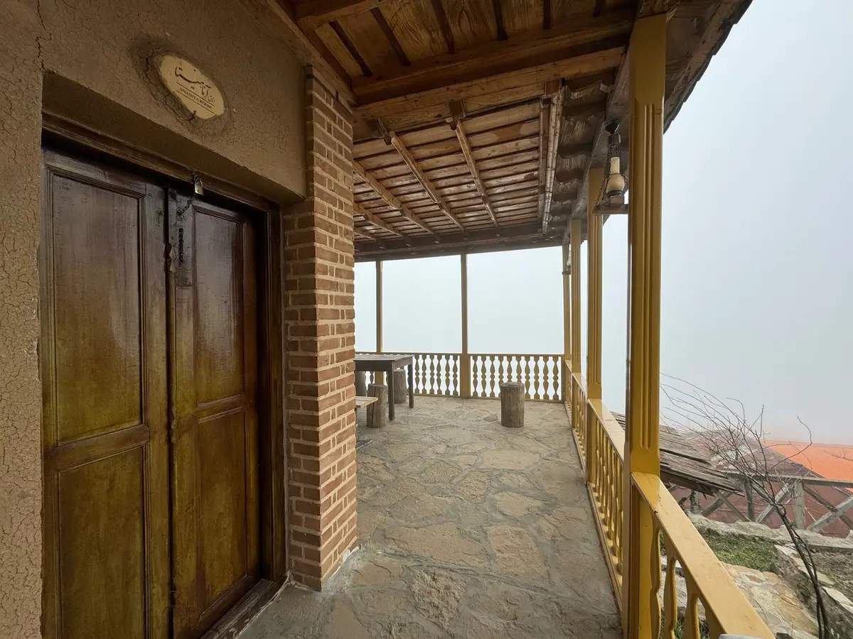 بوم گردی آشیانه عقاب - واحد آناهیتا