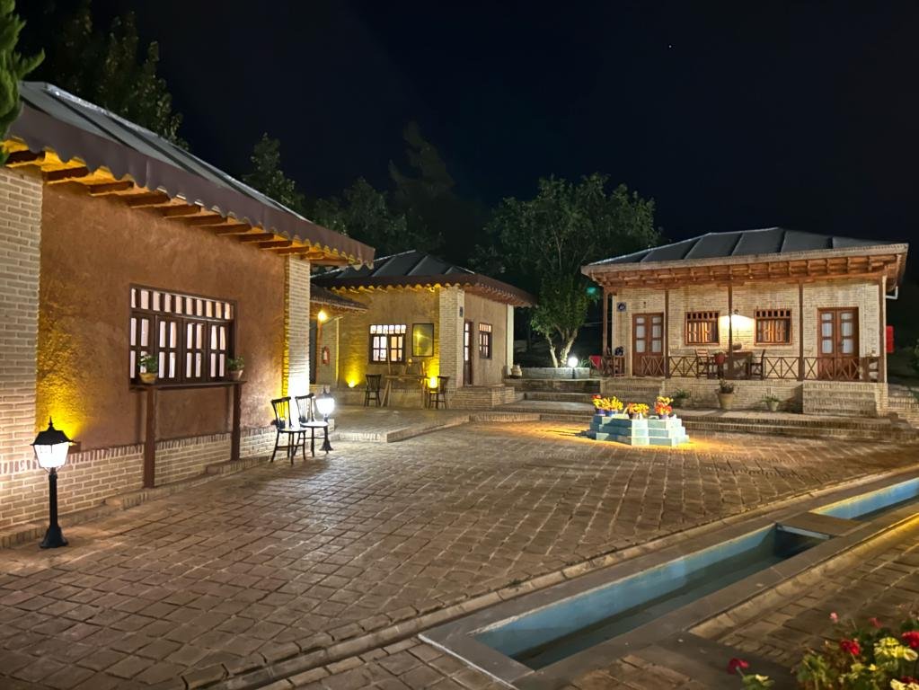 استارسو - واحد عمارت پرندگان زيک