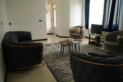 آپارتمان دوخوابه هجرت - واحد 213