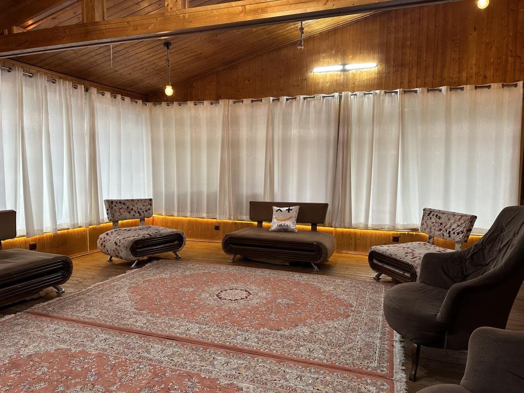 چهارخوابه استخردار آبگرم هفت آبشار لپور