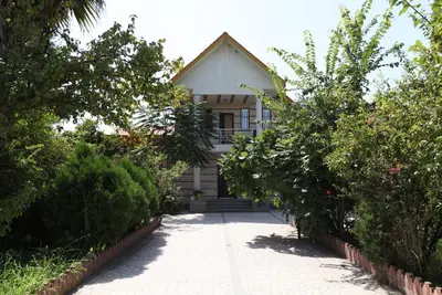 ویلا دوخوابه عمارت آراد